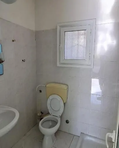 Thano Apartment Vlorë